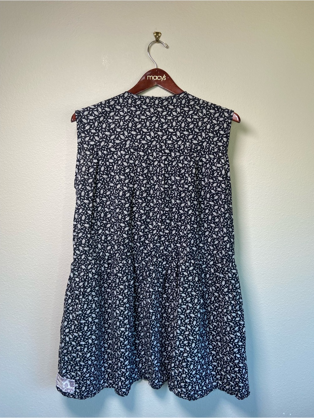 Esby Apparel Sleeveless Mini Dress - Picture 4 of 9